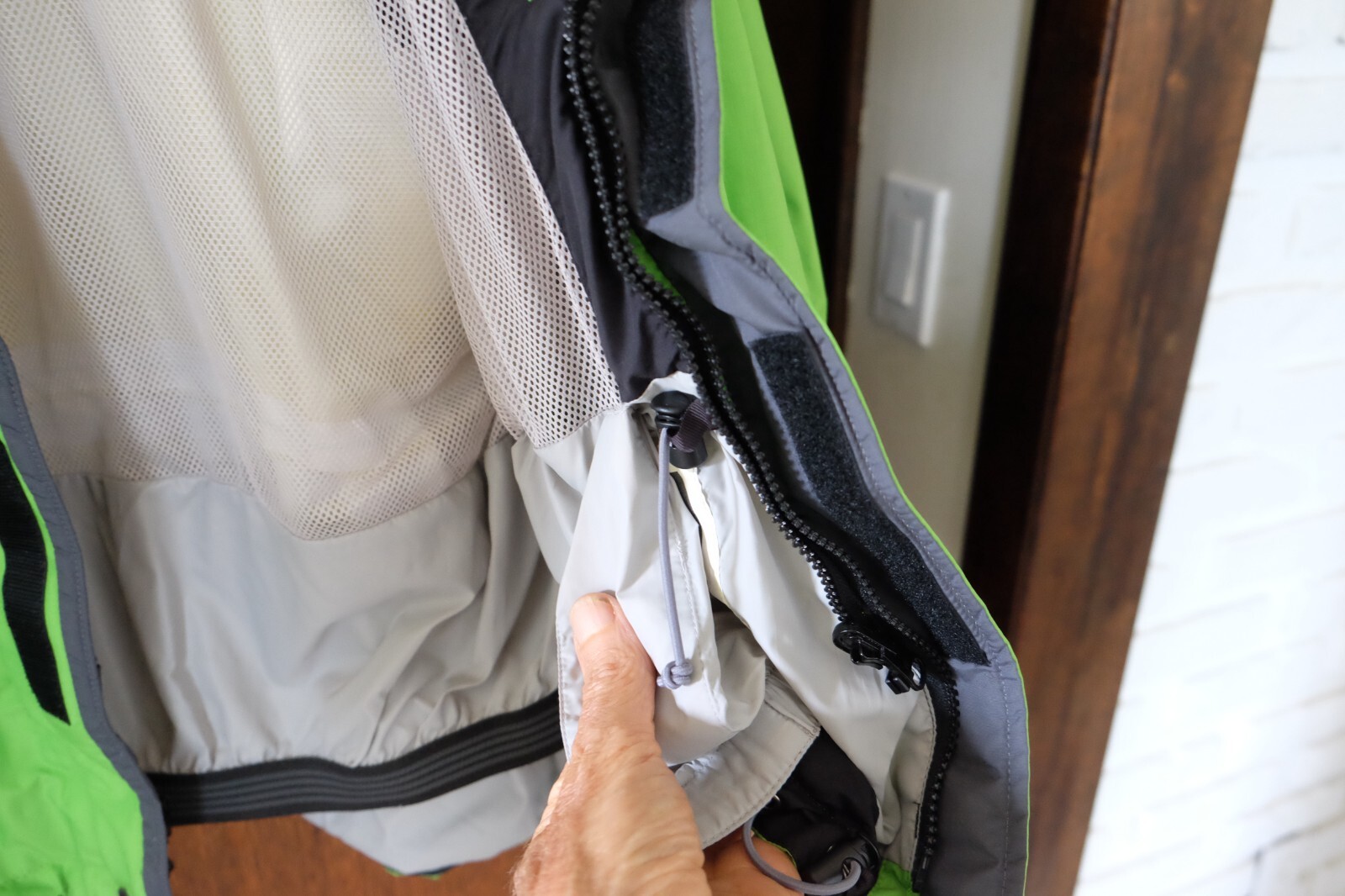 Marmot Men Technical Winterl Jacket Size Medium - image 9