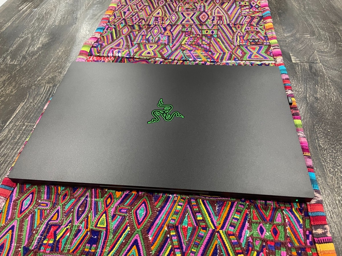 Razer Blade 15 Advanced Model - QHD 165Hz - GeForce RTX 3070 
