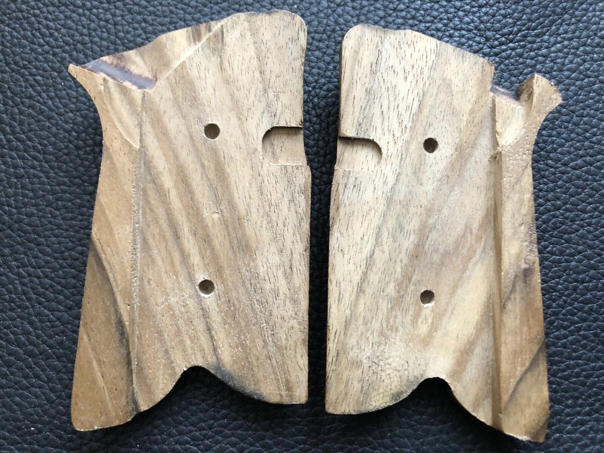 Impugnature In Noce Turco Per Ruger P85/P89/P90/P91: Eleganza E Personalizzazione Fatte A Mano