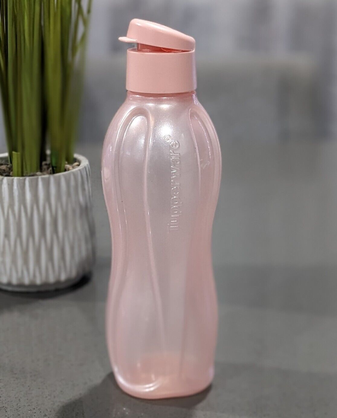 Tupperware Eco water Bottle w/ Flip Top Seal 2 Liter Pink New