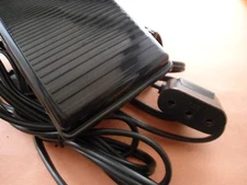 Foot Control Cord & Pedal 196131 Fit Singer 201 221  Featherweight 221K 206K, 15