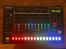 Roland TR-8S Rhythm Performer Drum Machine BOXED - EXCELLENT CONDITION