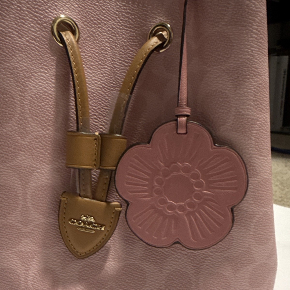 New Coach Powder Pink Signature Bucket Bag Flower Charm Detachable