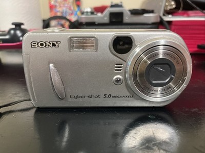 Sony Cybershot DSC-P92 5.0MP Optical Lens 3X Digital Camera