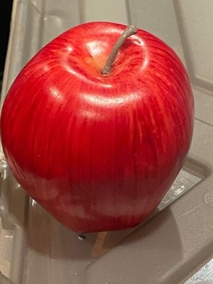 3 3/4'' Wooden Apple Realistic Prop *Pre-Owned/Nice* r2