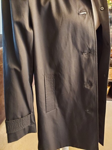 Neu mit Etikett Calvin Klein schwarzer wind- und wasserabweisender Outdoor-Regenmantel Größe Small - Bild 10 von 12