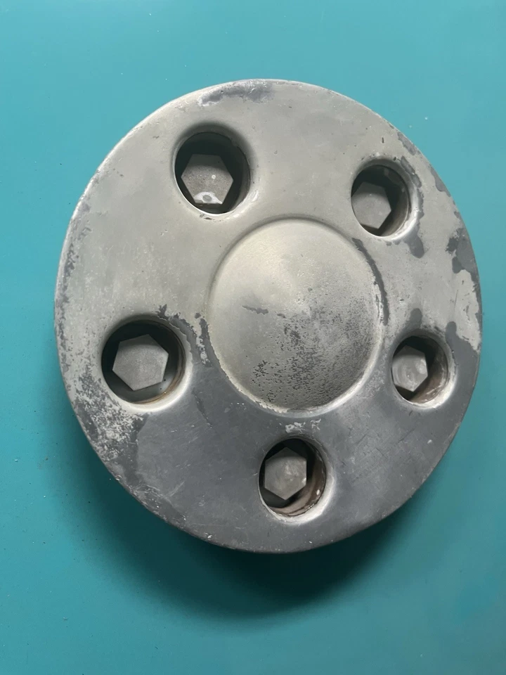 Single/Ready To Mingle FORD TAURUS MERCURY SABLE CENTER CAP 1AO96-BB - Image 2 of 4