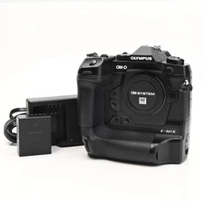 Olympus OM-D E-M1X Mirrorless Digital Camera #461