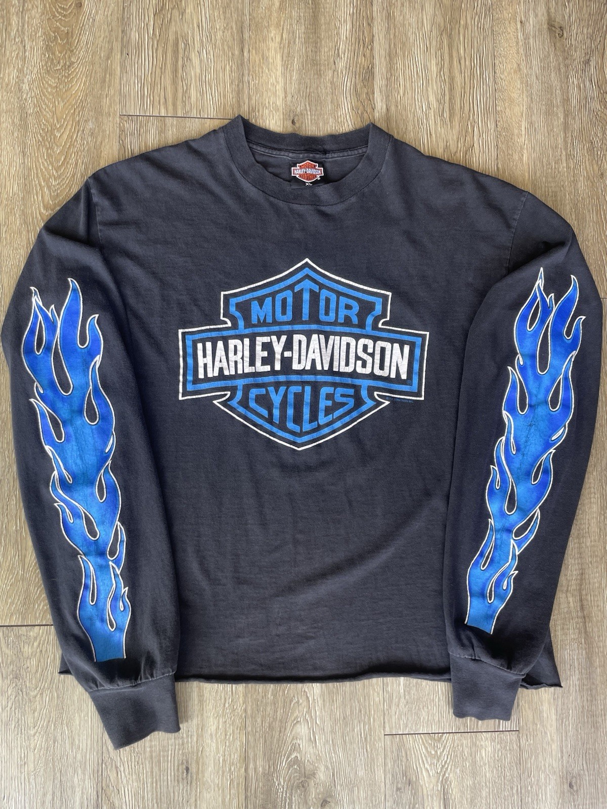 HARLEY DAVIDSON BLUE FLAME LONG SLEEVE HARLEY DAVIDSON BLUE FLAME LONG SLEEVE