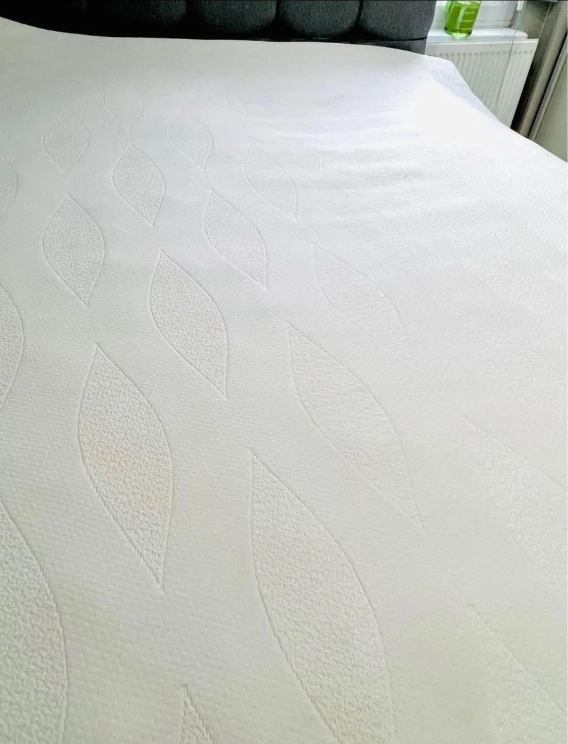 Surmatelas Dormeo Octaspring Bodyzone 150x200 cm pour transformer votre vieux matelas de chambre