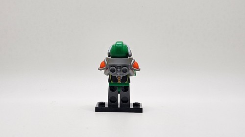 LEGO minifigure Aaron Fox nex025 Nexo Knights green armor 70325 knight - Picture 3 of 5