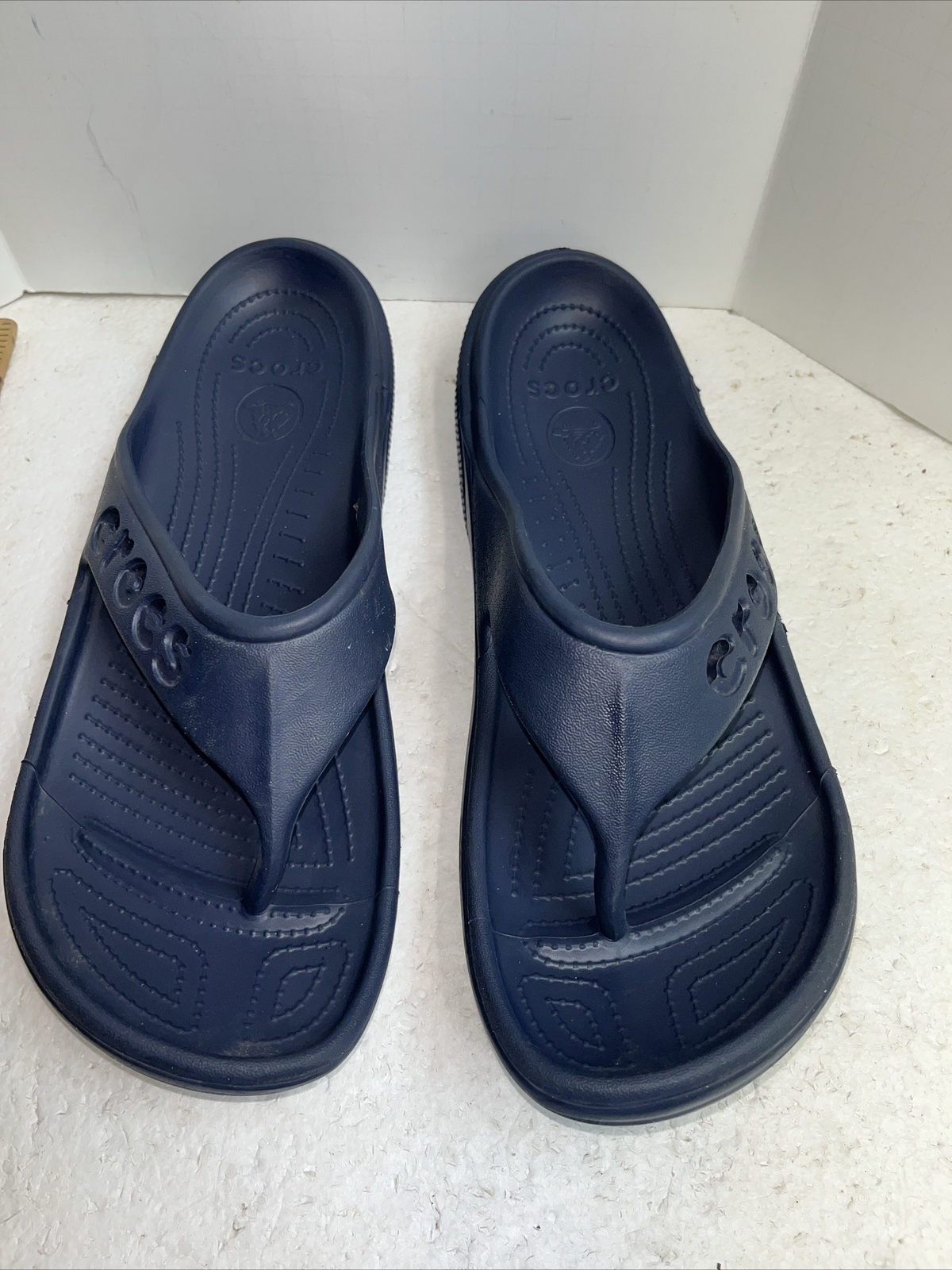 Crocs Sandals Men’s Size12 Iconic Crocs Comfort Thong… Gem