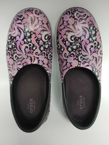 crocs nursing clogs