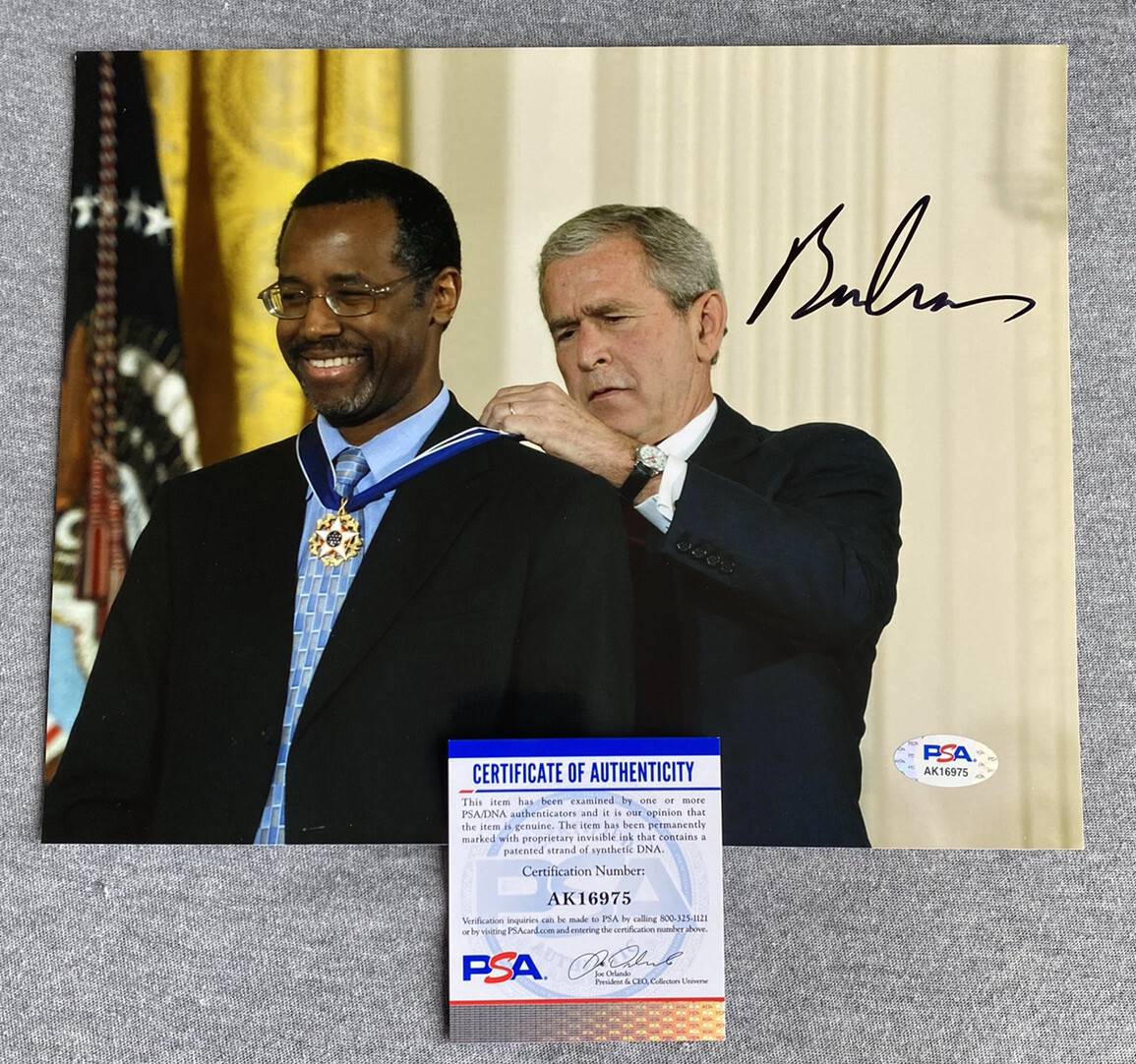 Ben Carson Autographed Signed NEUROSURGEON DR. 8x10 PHOTO MEDAL OF FREEDOM PSA AK16975 