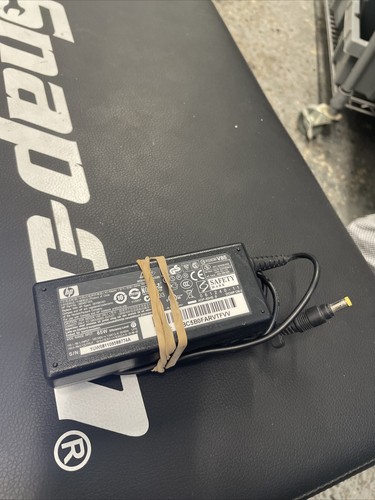 Original HP Laptop Netzteil Ladegerät Netzteil 380467-001 381090-001 18,5V 3,5A