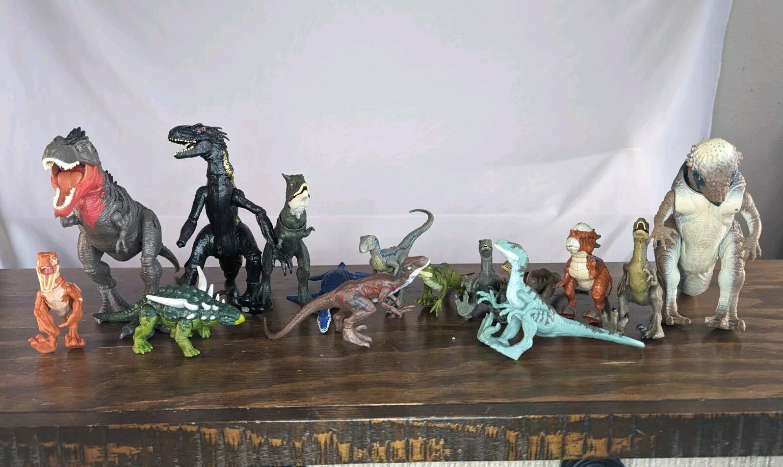Lot of 12 Jurassic Park World Dinosaur Lot Of 14 2017-2021