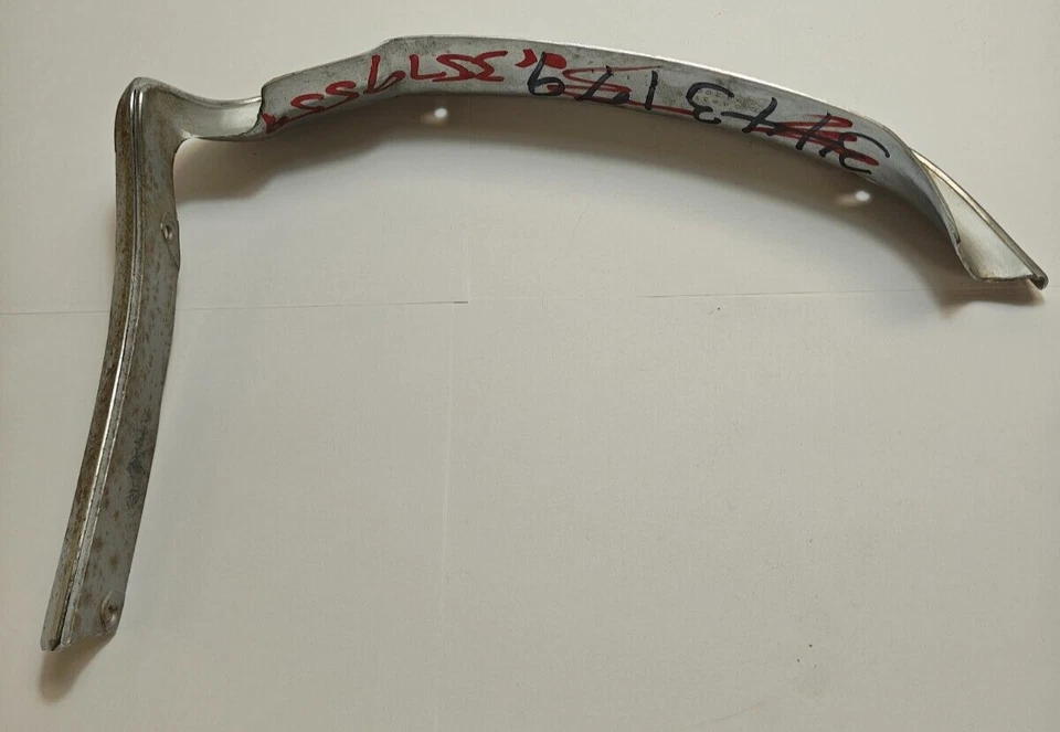 Dodge Coronet 1971-1973 borde guardabarros delantero izquierdo moldura cromada 3443179 nuevo de lote Foto 4 de 4