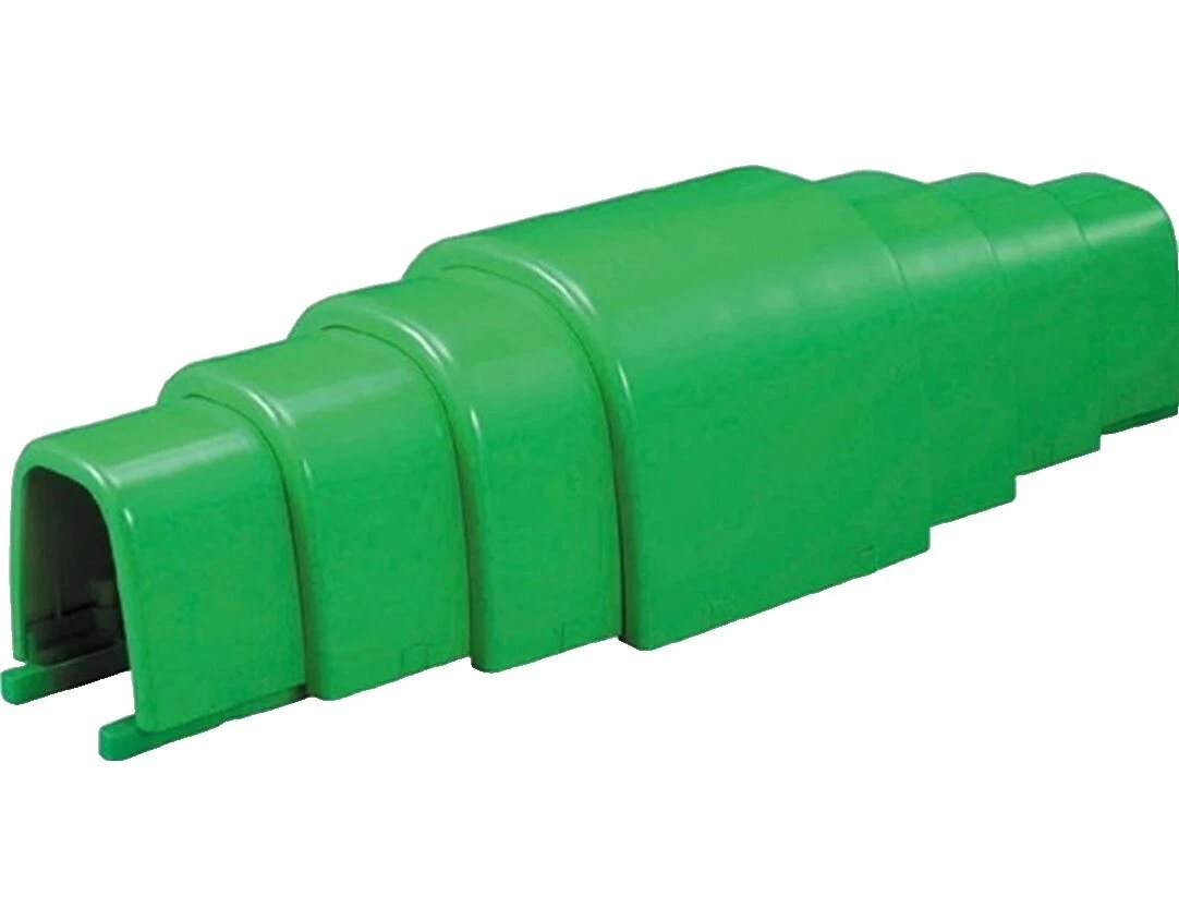 TOMY Plastic Model Trains