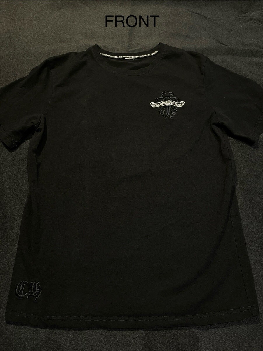 RARE LEATHER PATCH MODEL CHROME HEARTS TSHIRT FITS SIZE S RARE LEATHER PATCH MODEL CHROME HEARTS TSHIRT FITS SIZE S