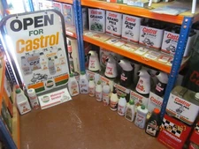 VINTAGE  CASTROL  MOTORCYCLE  SUPPER 2 STOKE ENGINE  OIL , ONE LITRE BOTTLE