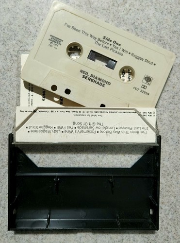 Vintage - Neil Diamond "Serenade" 1974 Cassette - Great Condition & Free Ship! - Picture 3 of 3