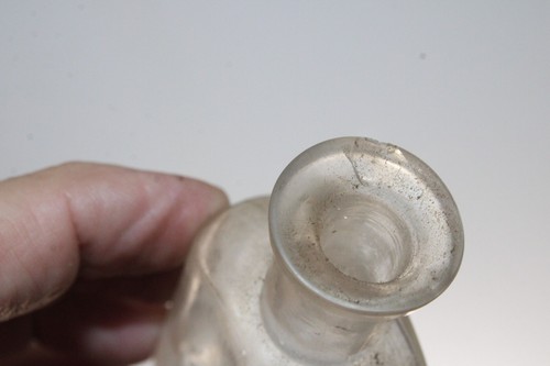 SAVANNAH GA MEDICINE BOTTLE WMA BISHOP DRUGGIST 4 1/4'' - Picture 8 of 9