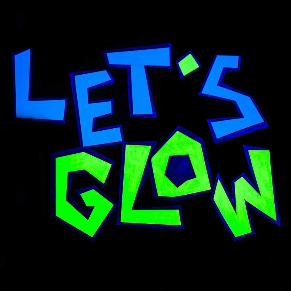 2Pack CFL Spiral Blacklight Bulb, T3 Compact Fluorescent, 20W, E26, 15LM, 120V - Image 4 of 4