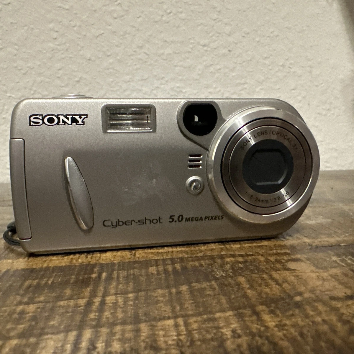 Sony Cyber-shot DSC-P92 5-6.9 MP Digital Cameras for Sale - eBay