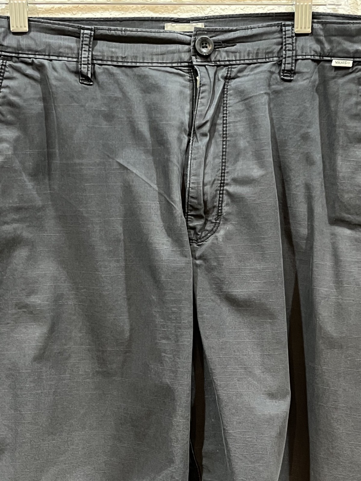 Vans Off The Wall Mens Chino Shorts Gray Size 36  Inseam Skate thumbnail 2