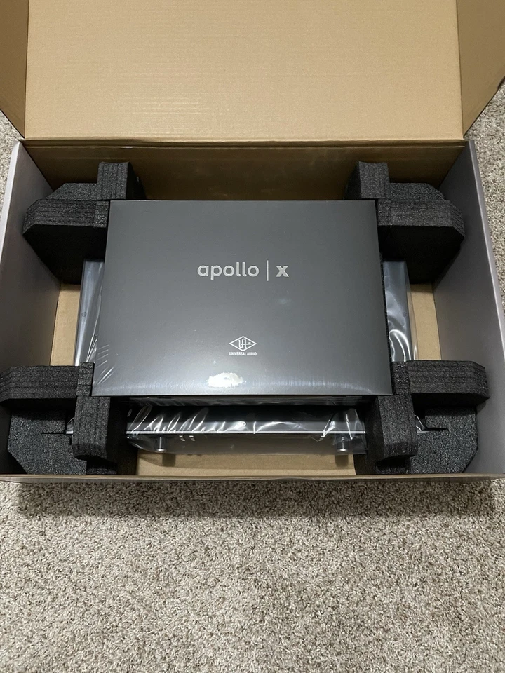 Universal Audio Apollo X6 Thunderbolt 3 Audio Interface - Image 2 of 2