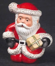 Goebel Christmas Figurines & Giftware Kneeling Santa-Set Of 2 - Boxed 1983051