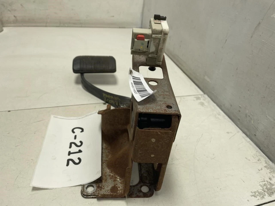 2009 JEEP ПАТРИОТ ТОРМОЗ СТОП ПЕДАЛЬ С КРОНШТЕЙНОМ OEM - Изображение 2 из 4