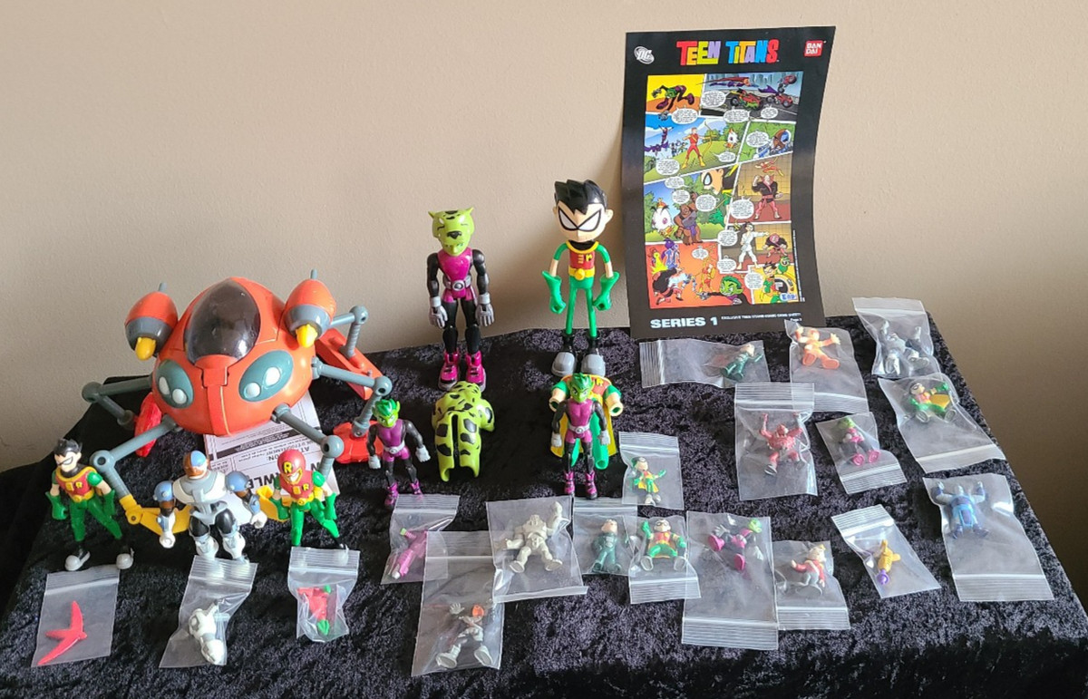 RARO DIFÍCIL DE ENCONTRAR ~ FIGURAS DE ACCIÓN TEEN TITANS Cartoon Network Robin, Cyborg, Beast Boy...