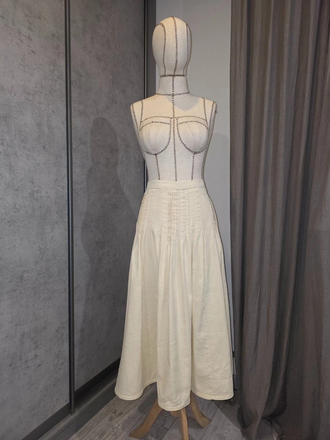 COS Pleated A-line midi skirt made of linen SZ L EU 42 UK 14 US 10 IT 46