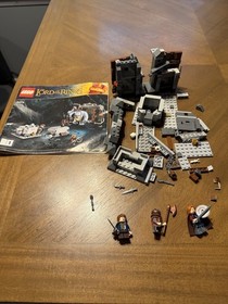 LEGO The Lord of the Rings: The Mines of Moria (9473) No Box Incomplete *READ*