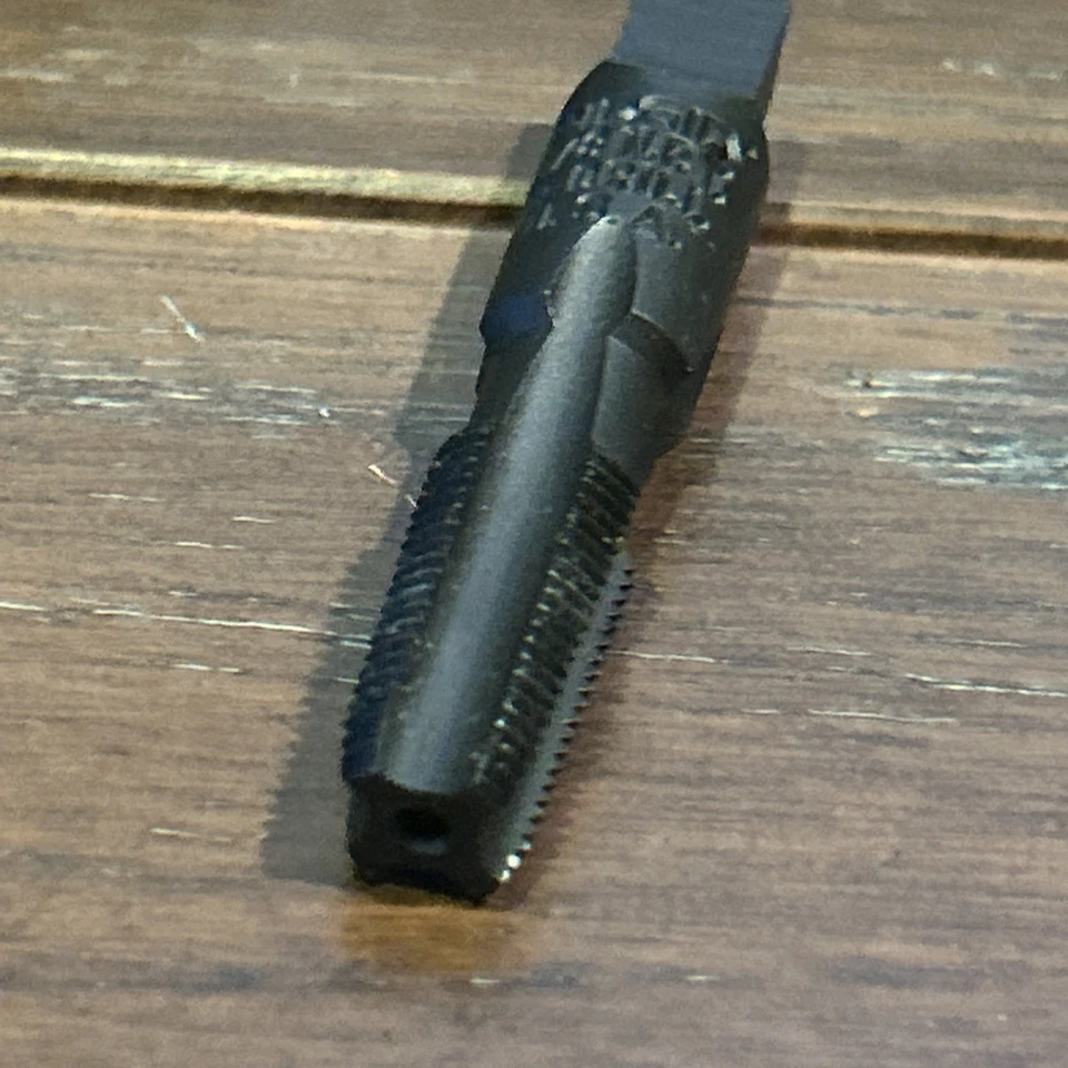 RIDGID PIPE TAP 1/8"-27 4 FLUTE NPT E-5112 - Image 4 of 4