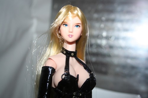 DOLLFIE VOLKS JAPAN OOAK 1/6 12-IN SOFT BIG BUST PHICEN FEMALE ACTION FIGURE - Picture 6 of 8