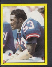 Topps 1982 American Football Sticker No 91 - Harry Carson, New York Giants (T98)