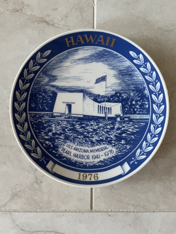 Tidemark Co ~ 5th Issue Royal Blue Chateau, 7 1/2 Plate Hawaii USS Arizona # 18