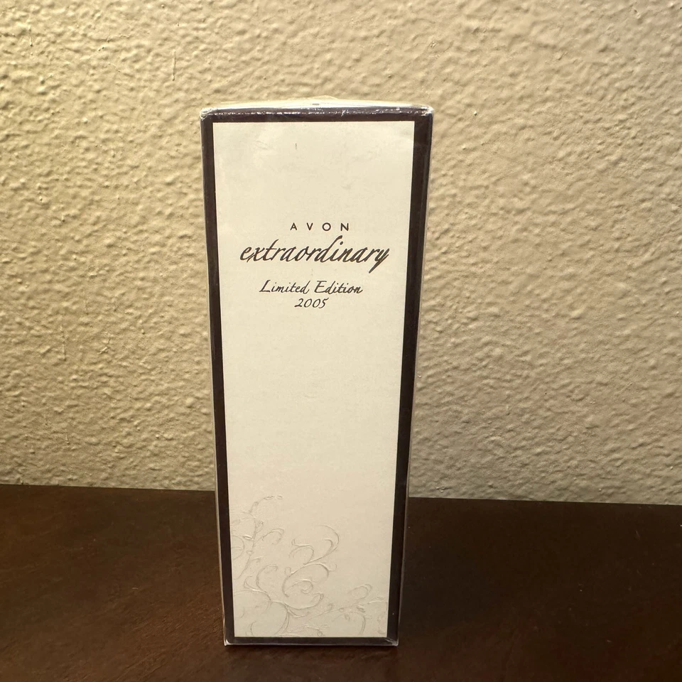 Avon EXTRAORDINARY Edición Limitada 2005 Eau de Perfume Spray 1.7 OZ Sellado Nuevo Foto 3 de 4