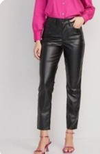 Old Navy High-Waisted OG Straight Black Faux-Leather Ankle Pants Size 0