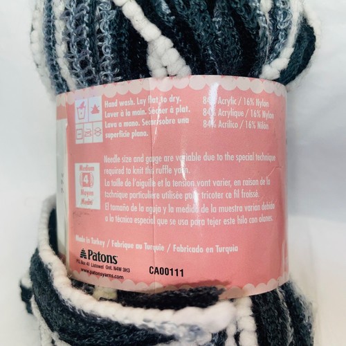 HILO DE MALLA DE VOLANTES PATONS PIRUETTE ""CIELO NOCTURNO"" #82040 una madeja de 3,7 oz 24 yardas - Imagen 5 de 7