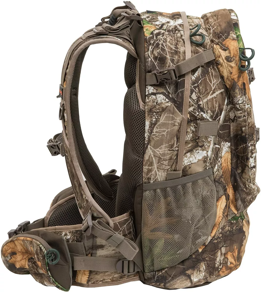 Hunting day pack top with rifle holder