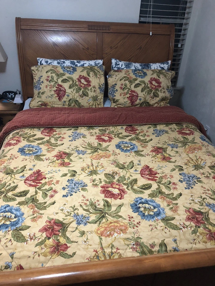 Juego de edredón floral Waverly VNT 2 fundas estándar multicolor 90x90 amarillo rojo Foto 4 de 4