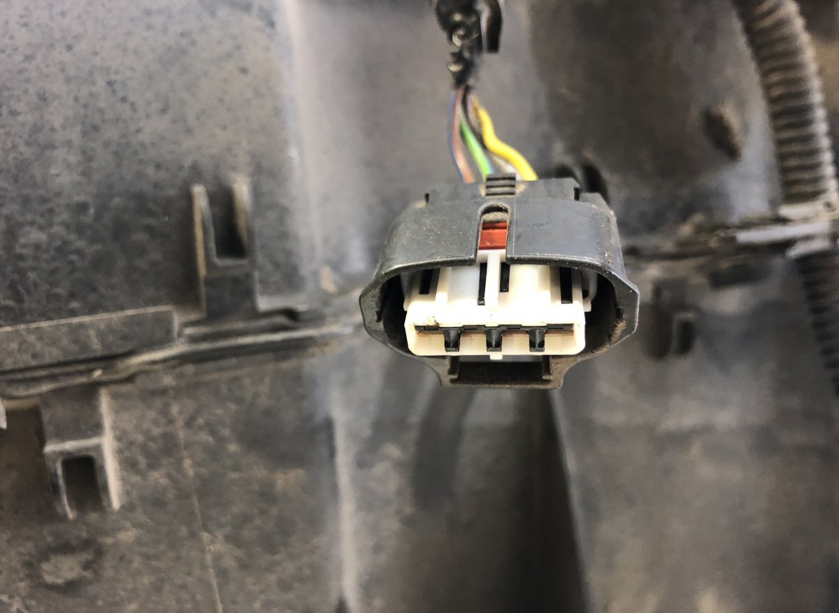 FORD RANGER (TKE) VA2405363 AdBlue tank 2481680 JB3G-5J228-BG 