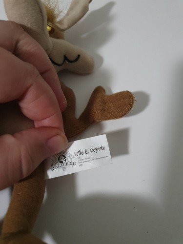 LOONEY TUNES TOY LOONEY TOONS WILE E COYOTE PLUSH 20CM MCDONALDS - Picture 3 of 3
