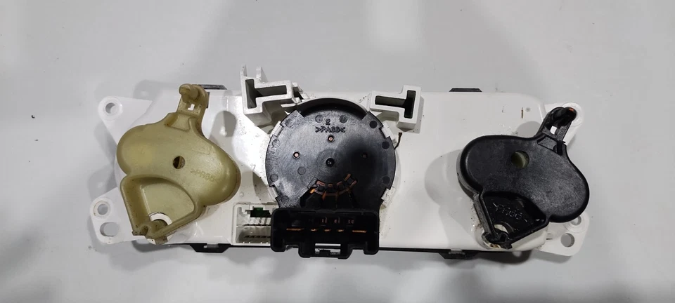 Heater Coolant Heater Control-Sport, VIN: 1 Mopar fits 2009-2010 Jeep Wrangler - Image 3 of 4