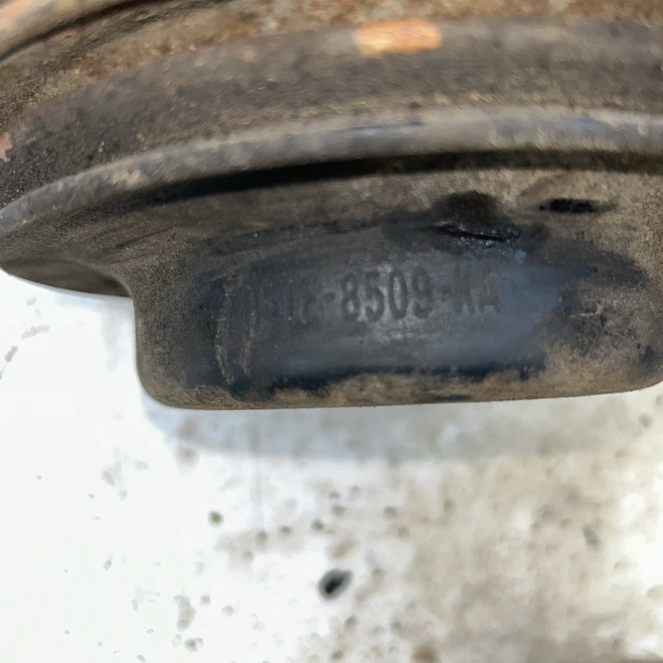 Ford F100 1976 polea D5TE-8509-KA bomba de agua triple ranura 3 ranuras Foto 3 de 4