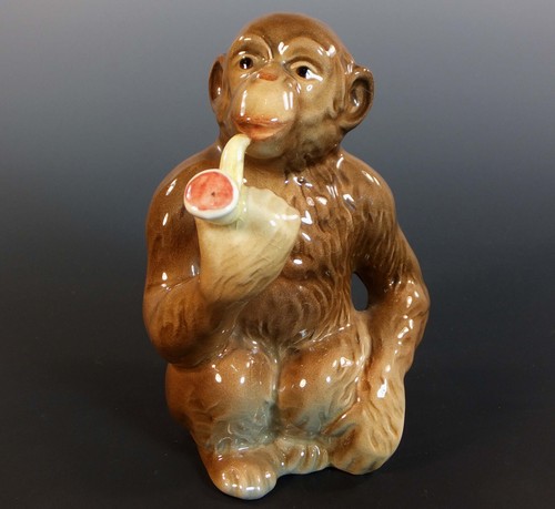 LOVELY BESWICK PIPE SMOKING CHIMPANZEE by ARTHUR GREDINGTON - No.1049 - Picture 6 of 7