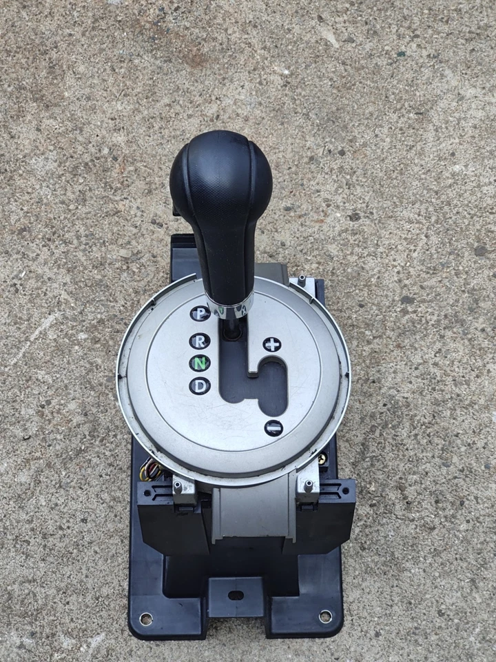 ✅ Selector de palanca de cambios de piso Mitsubishi Endeavor 2004-2011 OEM Foto 2 de 4